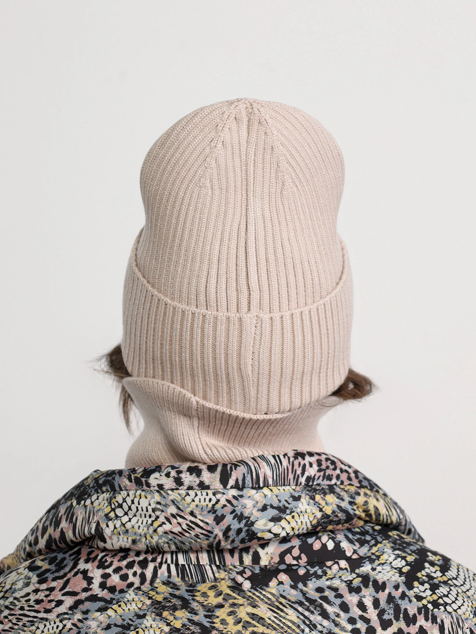 Шапка-бини в ассортименте с отворотом на подкладе